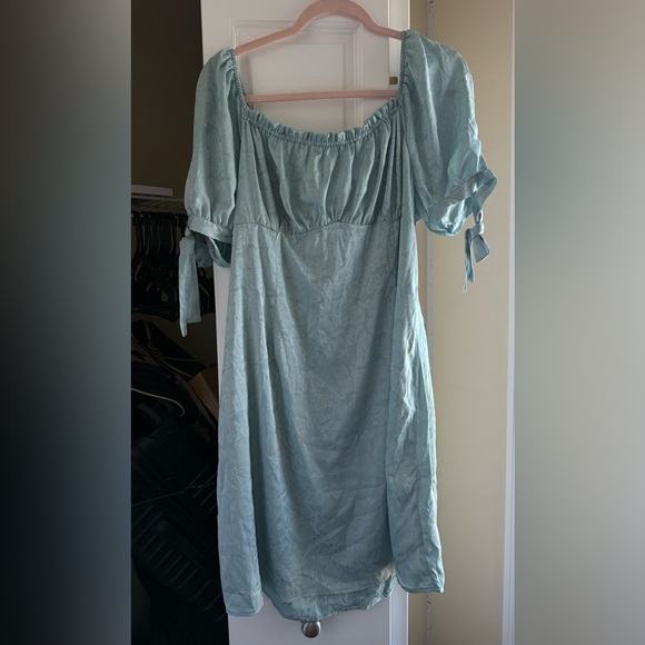 Floral Square Neck Mini Dress - Picture 6 of 6